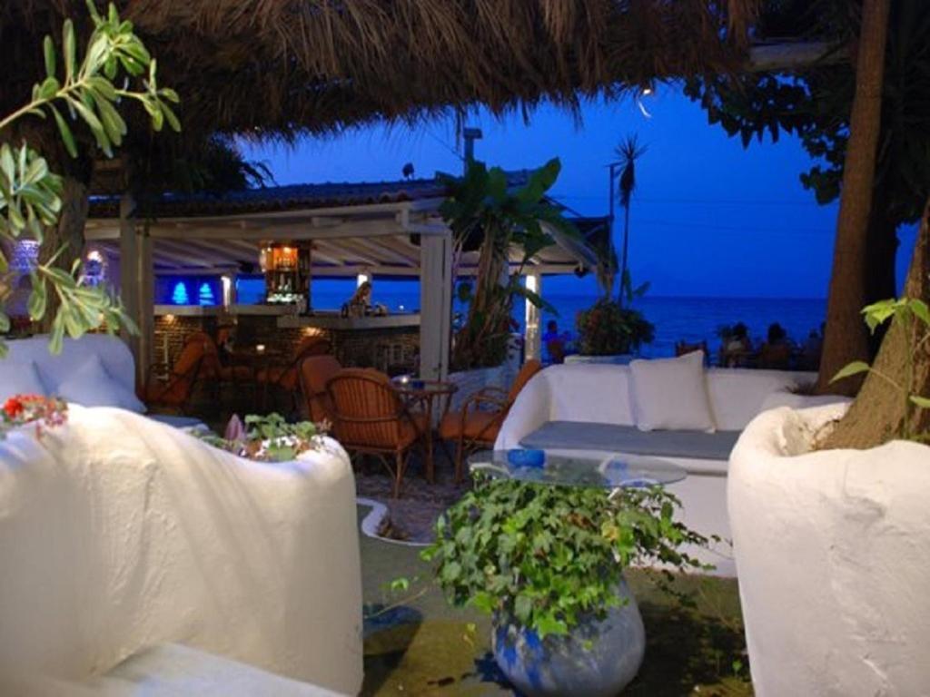 Taradella Hotel Alissos Exteriör bild